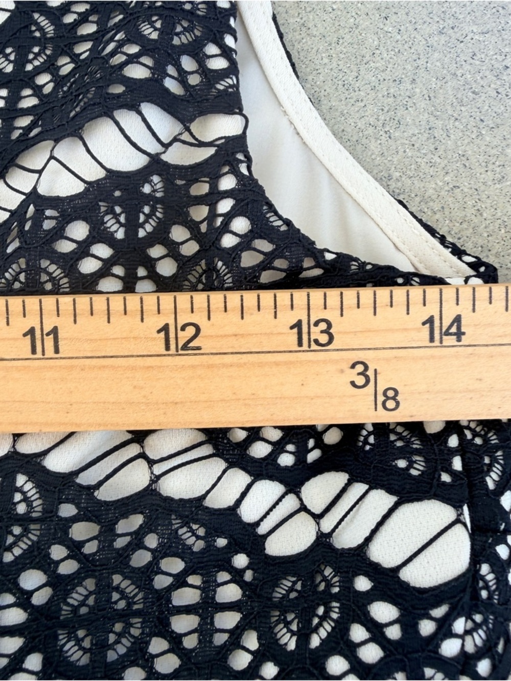 Diane von Furstenberg DVF Daniella Fit & Flare Dress Cream with Black Lace Sz 2 - Picture 10 of 12